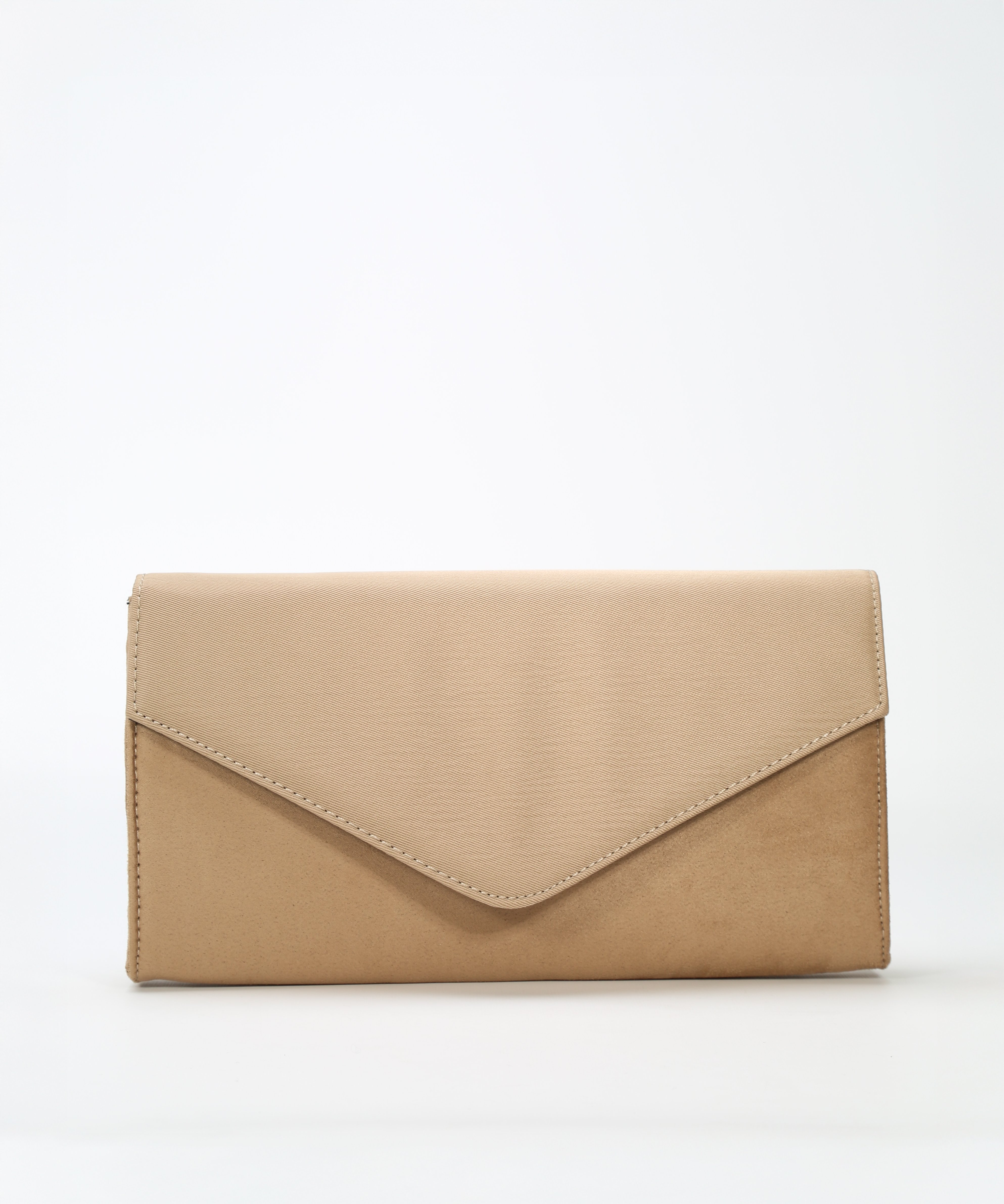 Carteira de m&atilde;o com aba